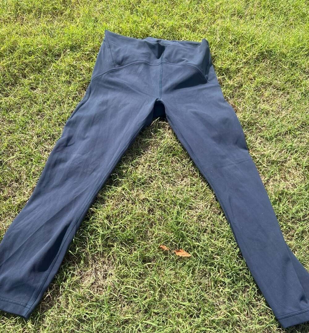 Lululemon InStill High-Rise Tight 25 Size 10 Navy Blue Leggings